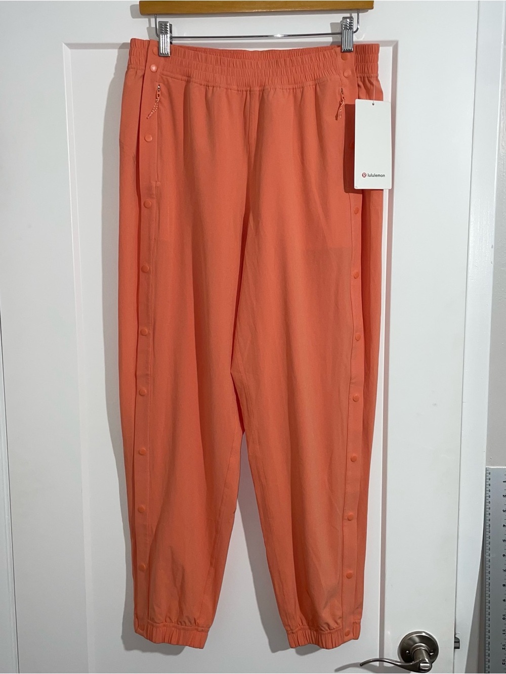 NWT Lululemon Coral Tearaway Mid-Rise Track Pant